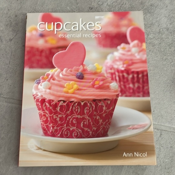 Cupcake Cook Books - Picture 4 of 10